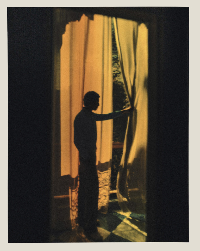 37.2 Paris - ANTOINE HENAULT x TELEGRAPH LUXURY 120Dpi3.jpg