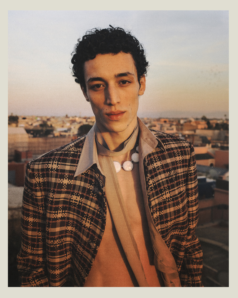 37.2 Paris - ANTOINE HENAULT x TELEGRAPH LUXURY 120Dpi10.jpg