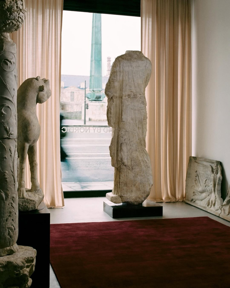 37.2 Paris - 5B438DAA-FD30-4623-93FA-DB126680B519.JPG