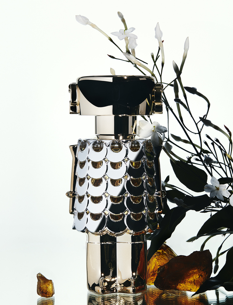 37.2 Paris - NUMERO_Parfums10627_PacoRabane.jpg