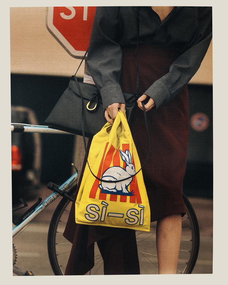 37.2 Paris - 25.04 VOGUE POLSKA - JPEG 120 DPI RGB FRAMED - 21.jpg