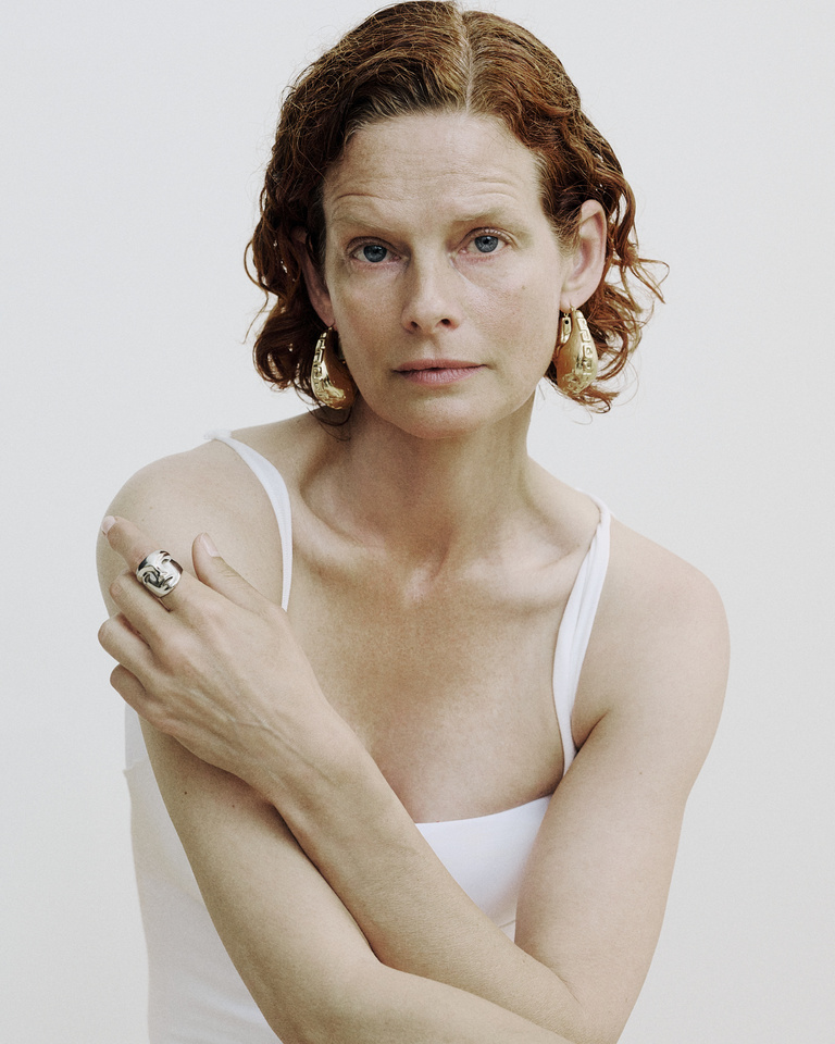 37.2 Paris - _BeautyJewelry_1305_20172_ 1_sm.jpg