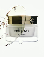 37.2 Paris - DIOR_NUMERO.jpg