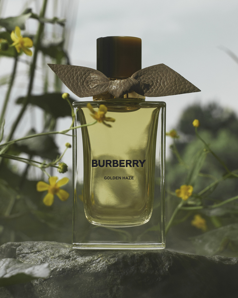 37.2 Paris - BYF_24_EXTREME_BOTANICAL_CPV_4X5_02.jpg