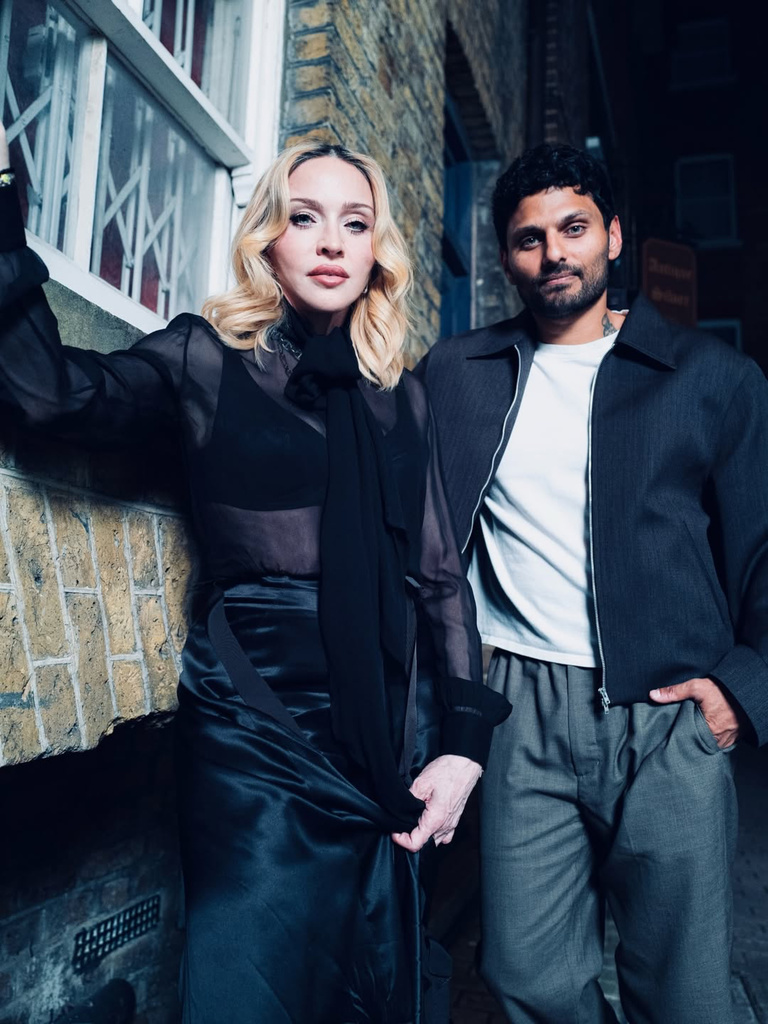 37.2 Paris - 9296CD2C-90EA-4F78-86A3-95CDE3FBF022.JPG