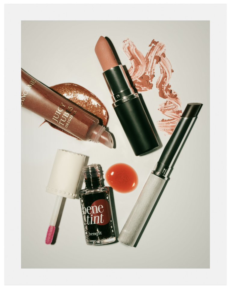 37.2 Paris - 2025-09-29_HARPERS_BAZAAR_CHOIX_06_021_BASE_1ST_CHOICE 2.jpg