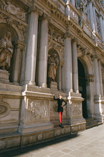 37.2 Paris - 241204000052140028.jpg