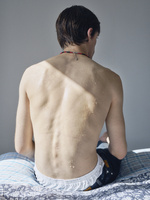 37.2 Paris - 250725_HARPERSBAZAAR_MACARTHUR_01_018_v3_LR.jpg