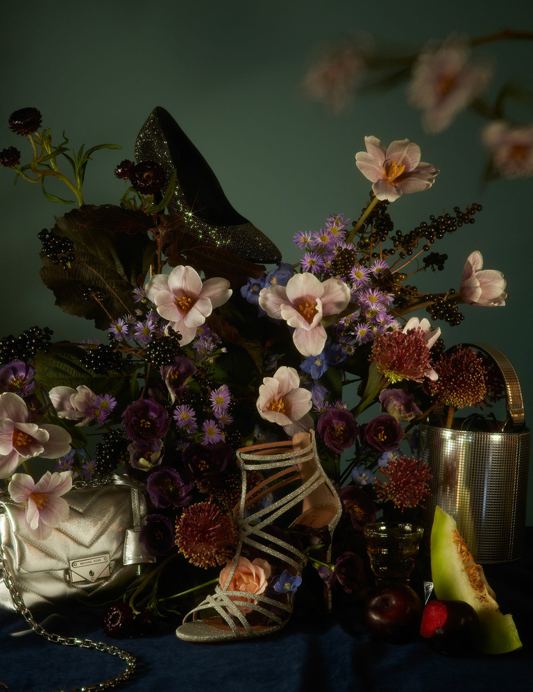 37.2 Paris - 02_HolidaySilver-0053-retouched.jpg