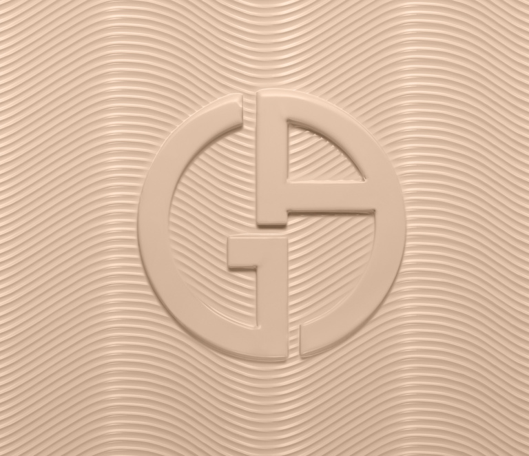 37.2 Paris - ARMANI_290_NEW_SHADE_ICONIZATION_R2.jpg