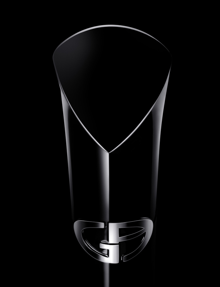 37.2 Paris - ARMANI_020_VERTIGO_LIFT_MASCARA_TOP_ANGLE_0113-0206_EXT.jpg