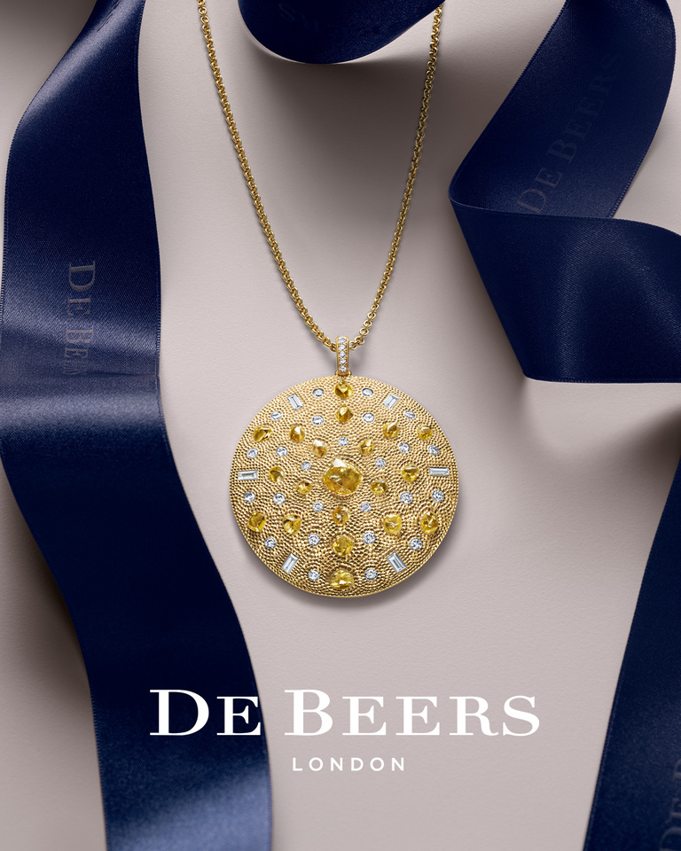 37.2 Paris - DEBEERS-HOLIDAY-STILL-LIFE-TALISMAN-4x5-LOGO.jpg