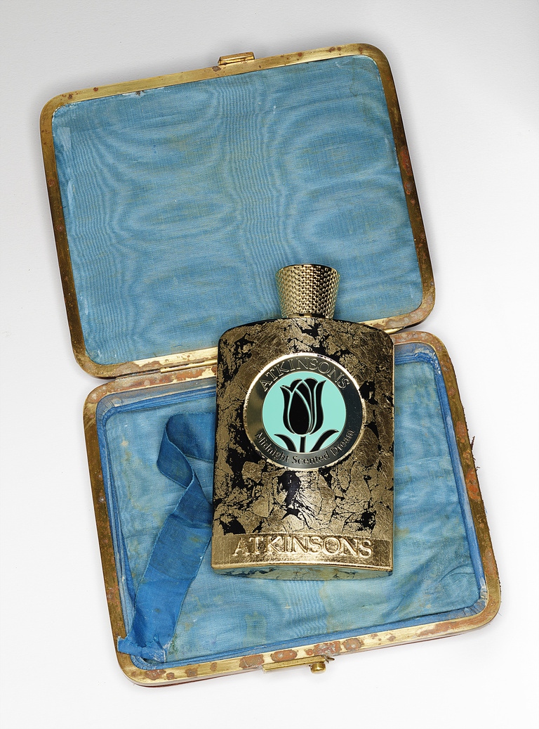 37.2 Paris - 251126_AMICA_040_PARFUM_ATKINSONS copie.jpg