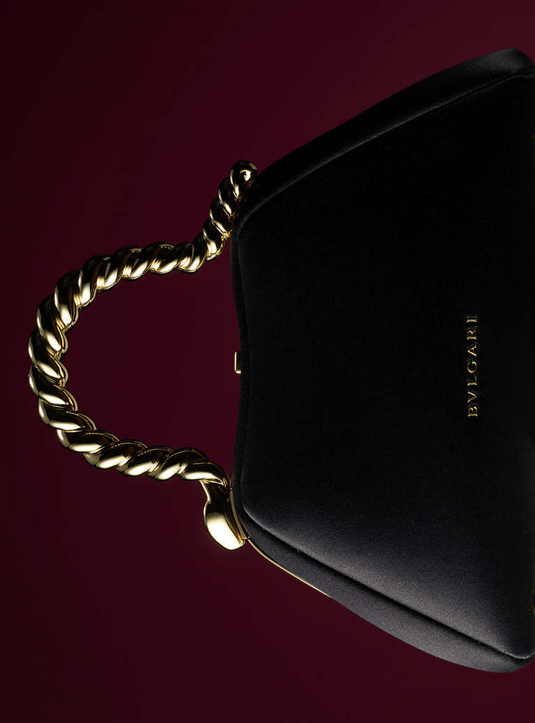 37.2 Paris - SAC BULGARI NOIR_070.jpg