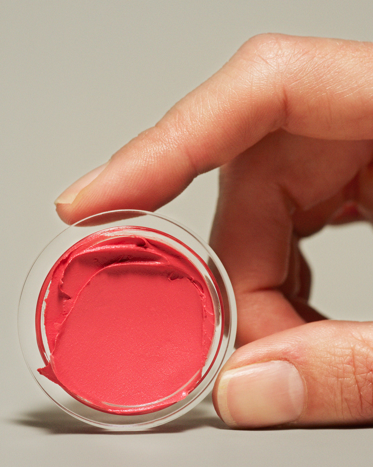 37.2 Paris - RBadinStillLife04_009newR.jpg