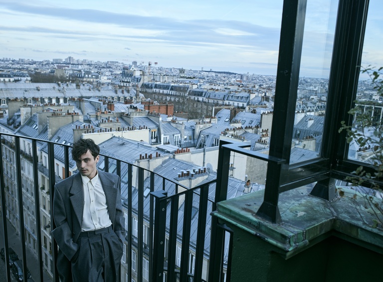 37.2 Paris - VF_DevaJulien_LucBraquet1126.jpeg