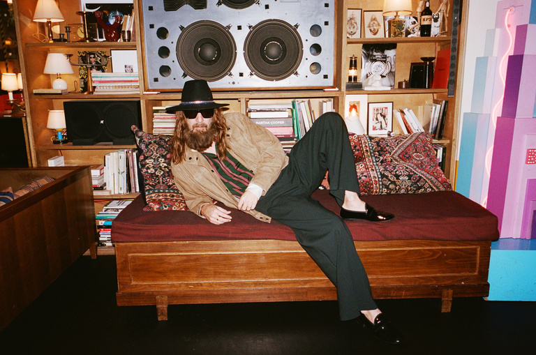 37.2 Paris - 251211000094680004LD.jpg