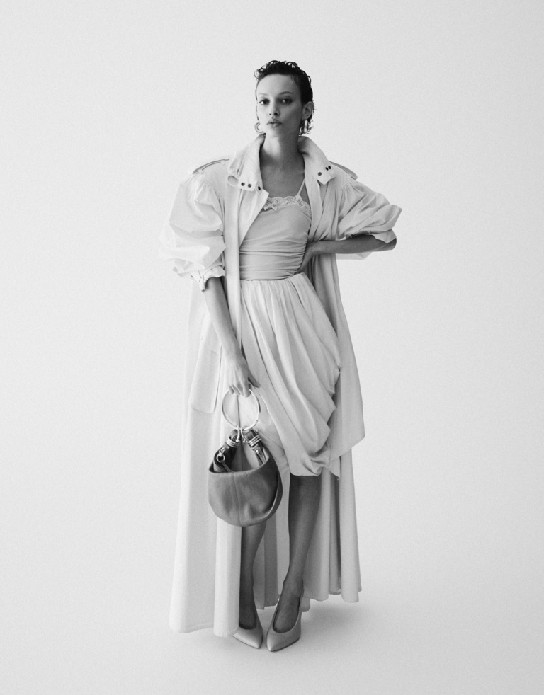 37.2 Paris - DELLOYE_ELLE_BLACK&WHITE_LOOK14_003_Adb98.jpg