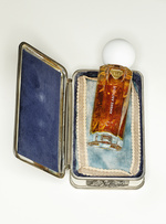 37.2 Paris - 251126_AMICA_031_PARFUM_COTY.jpg