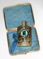 37.2 Paris - 251126_AMICA_040_PARFUM_ATKINSONS copie.jpg