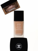 37.2 Paris - 201124_AdrienDubost_Chanel_Shot02_0023_Hero_RGB.jpg