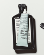 37.2 Paris - Esquire Beauté_bouche.jpg