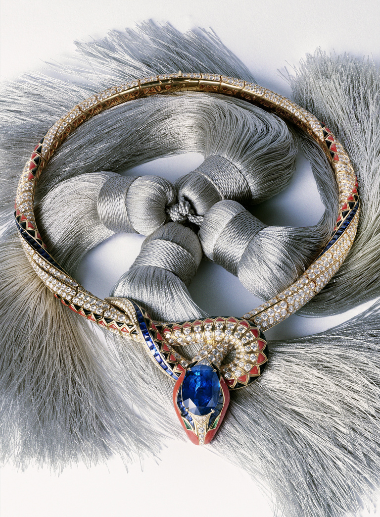 37.2 Paris - NECKLESS SERPENTE_SIMPLIFIE.jpg