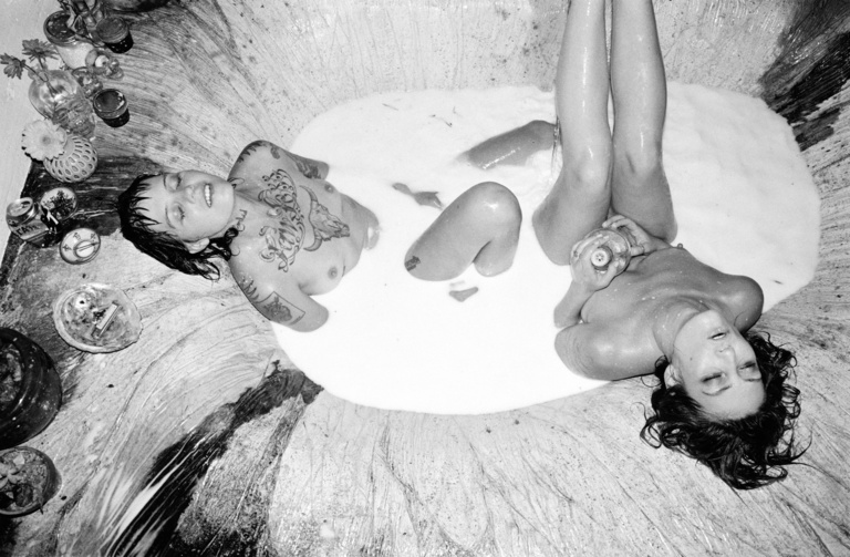 37.2 Paris - 74_SHELBYDUNCAN_HOL_Dead Dawn_2013_FULLFRAME.jpg