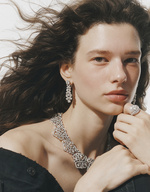 37.2 Paris - _26_07_10_Vogue_China_High_Jewelry_S09__0097_cmyk_fin_sm.jpg