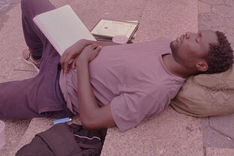 37.2 Paris - L1010400site.jpg