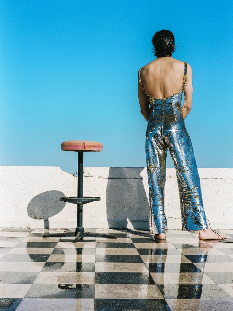 37.2 Paris - francois_pragnere_under_pressure-3.jpg