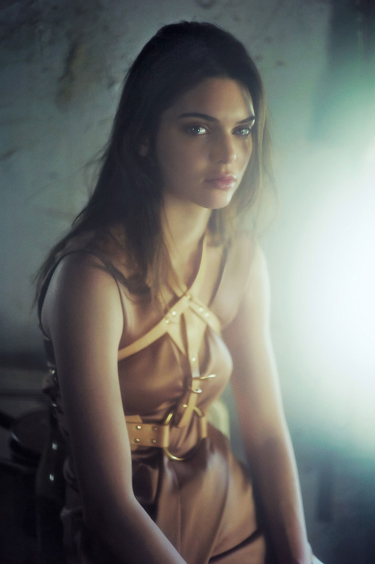 37.2 Paris - LOVE_FW_2016_04_505.jpg