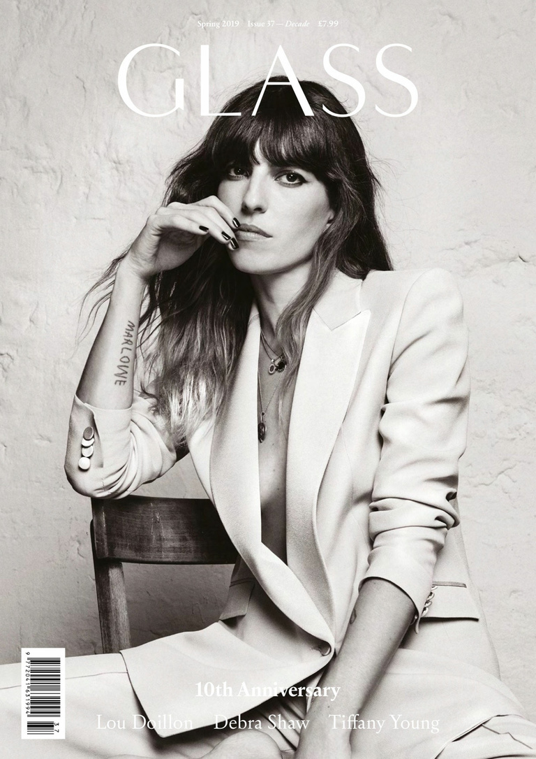 37.2 Paris - AA-Glass-37-Womens-Covers-(dragged)-1.jpg
