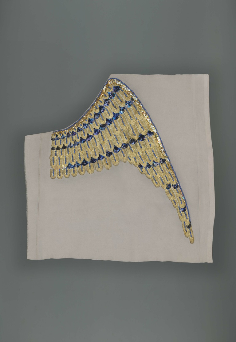 37.2 Paris - 86_SCHIAPARELLI_TISSUS_001 RV.jpg