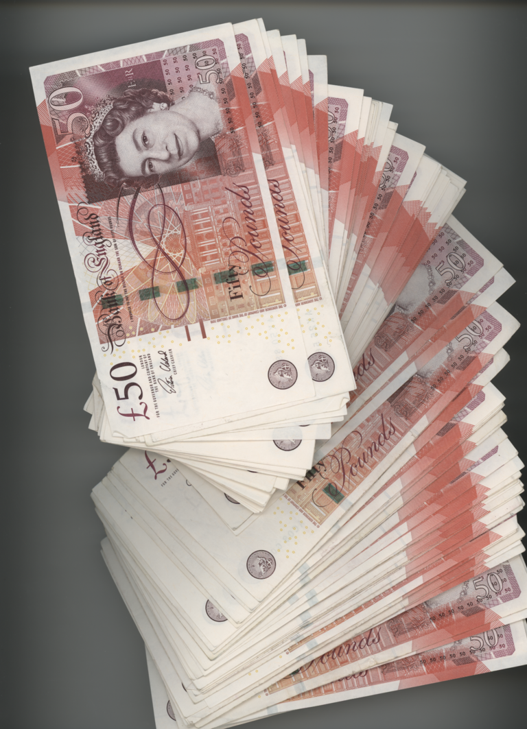 37.2 Paris - katerina jebb 37.2 agent paris.png