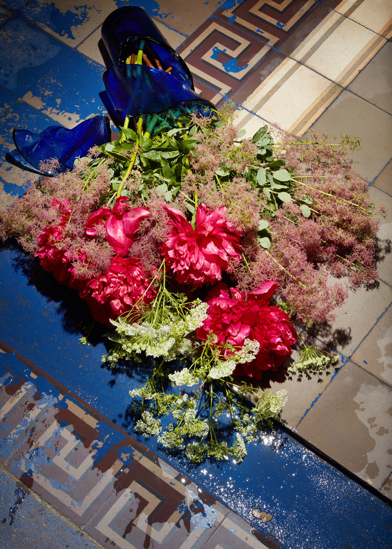 37.2 Paris - RB_Ammi_BrokenFlowers_4.jpg