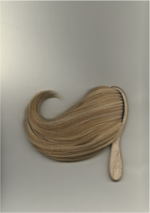 37.2 Paris - BLONDE HAIR BRUSH .png