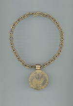 37.2 Paris - CHANEL_08_COLLIER_AGNEAU_PASCAL.jpg